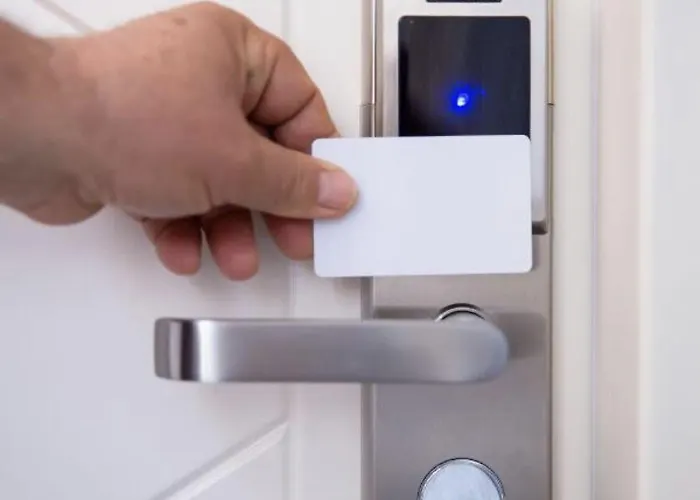 מלון San Marino 3*